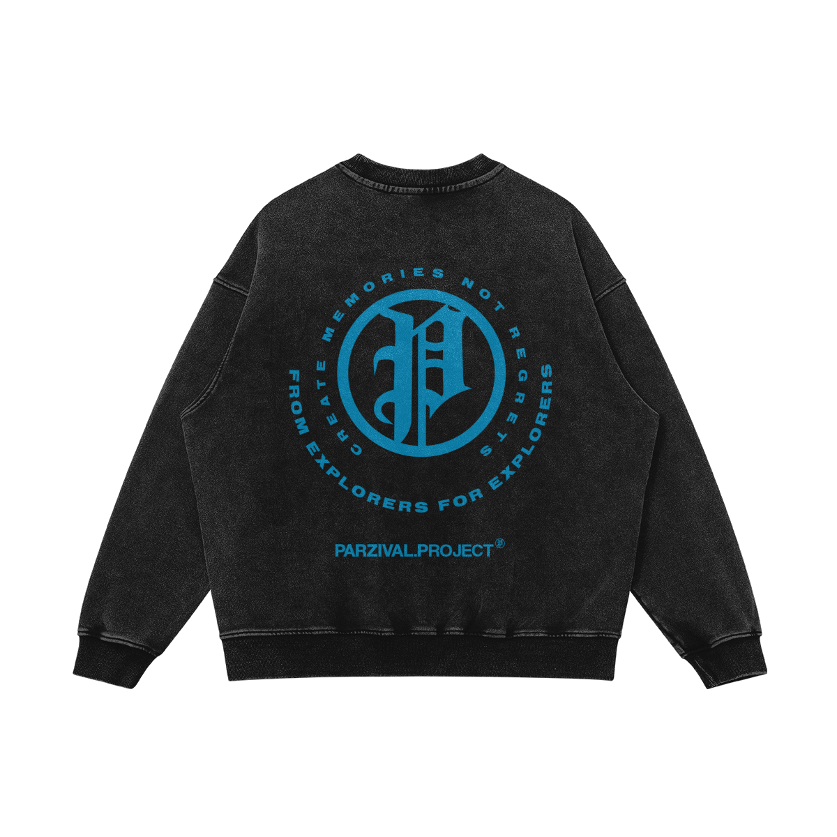 explorer sweatshirt - light blue